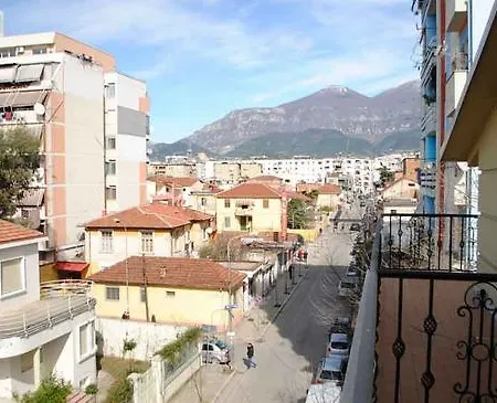 Dream 3* تيرانا