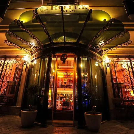 Dream Hotel