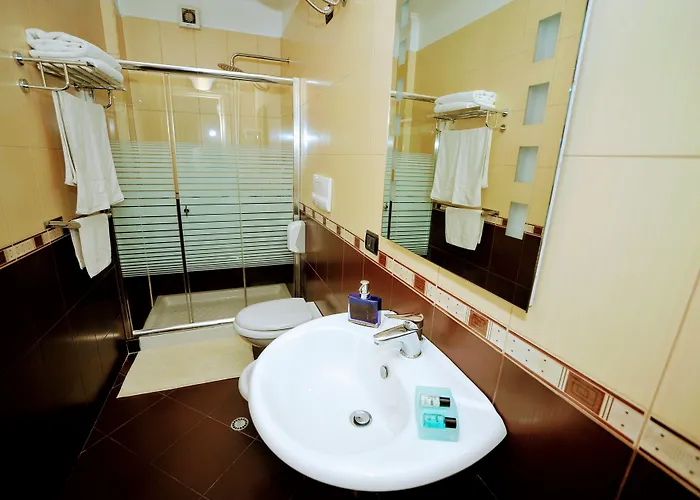 Dream 3* Тирана